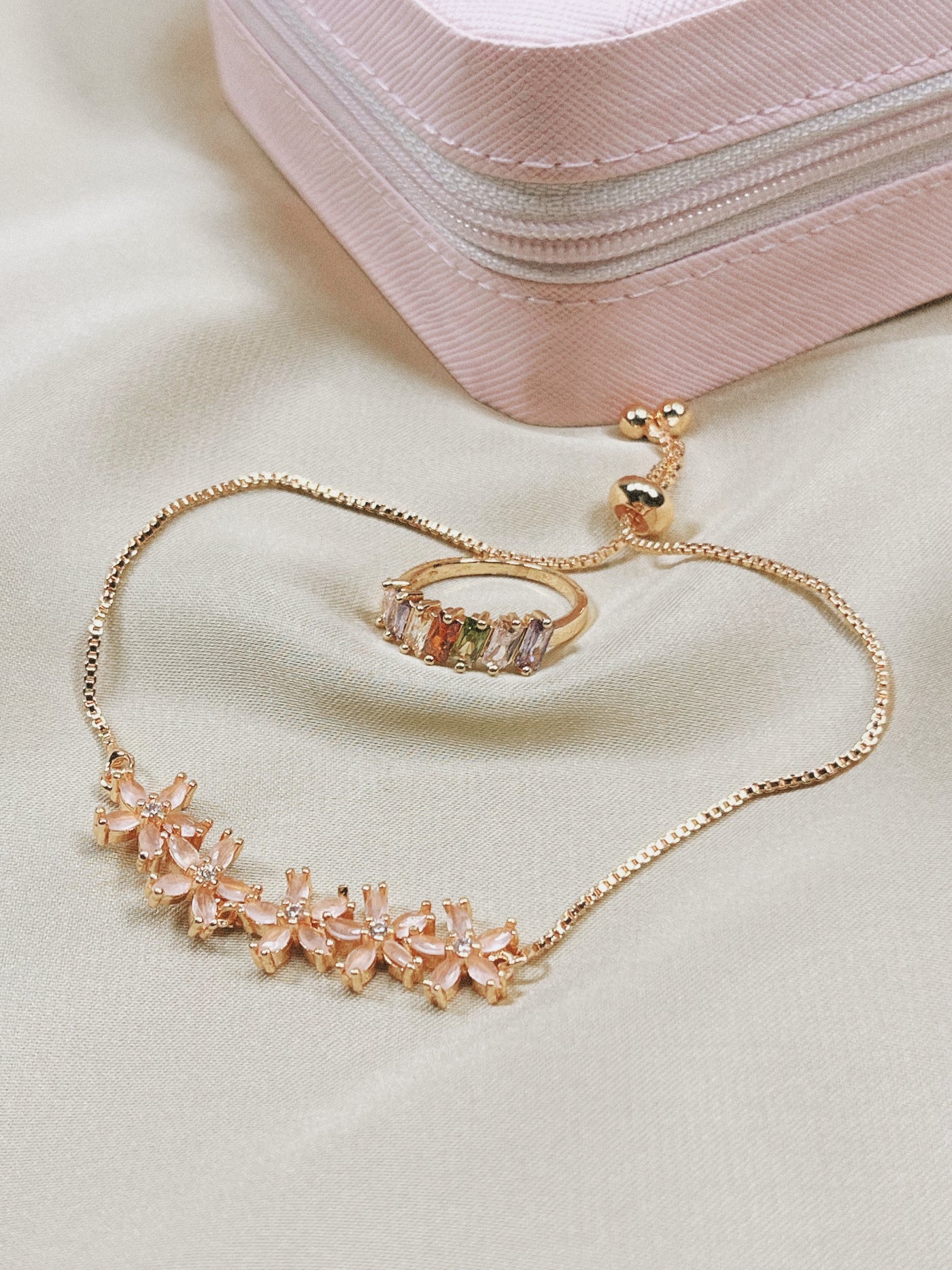 Korean Style Rhinestone Flower Zircon Bracelet New Design Fashion Luxury Jewelry Women Party Adjustable without ring