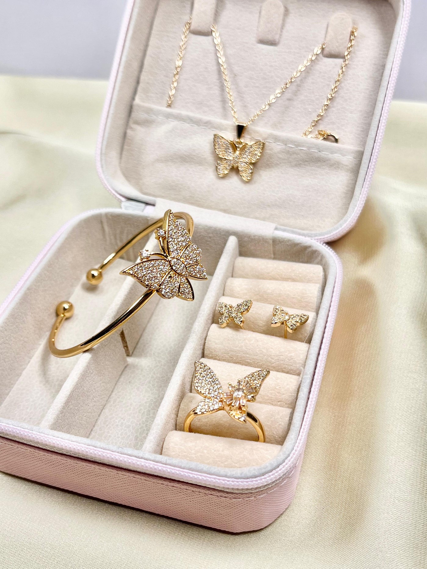 4 PCS Cute Butterfly Shaped Necklace Earrings Sets Jewelry Crystal Sets Gift