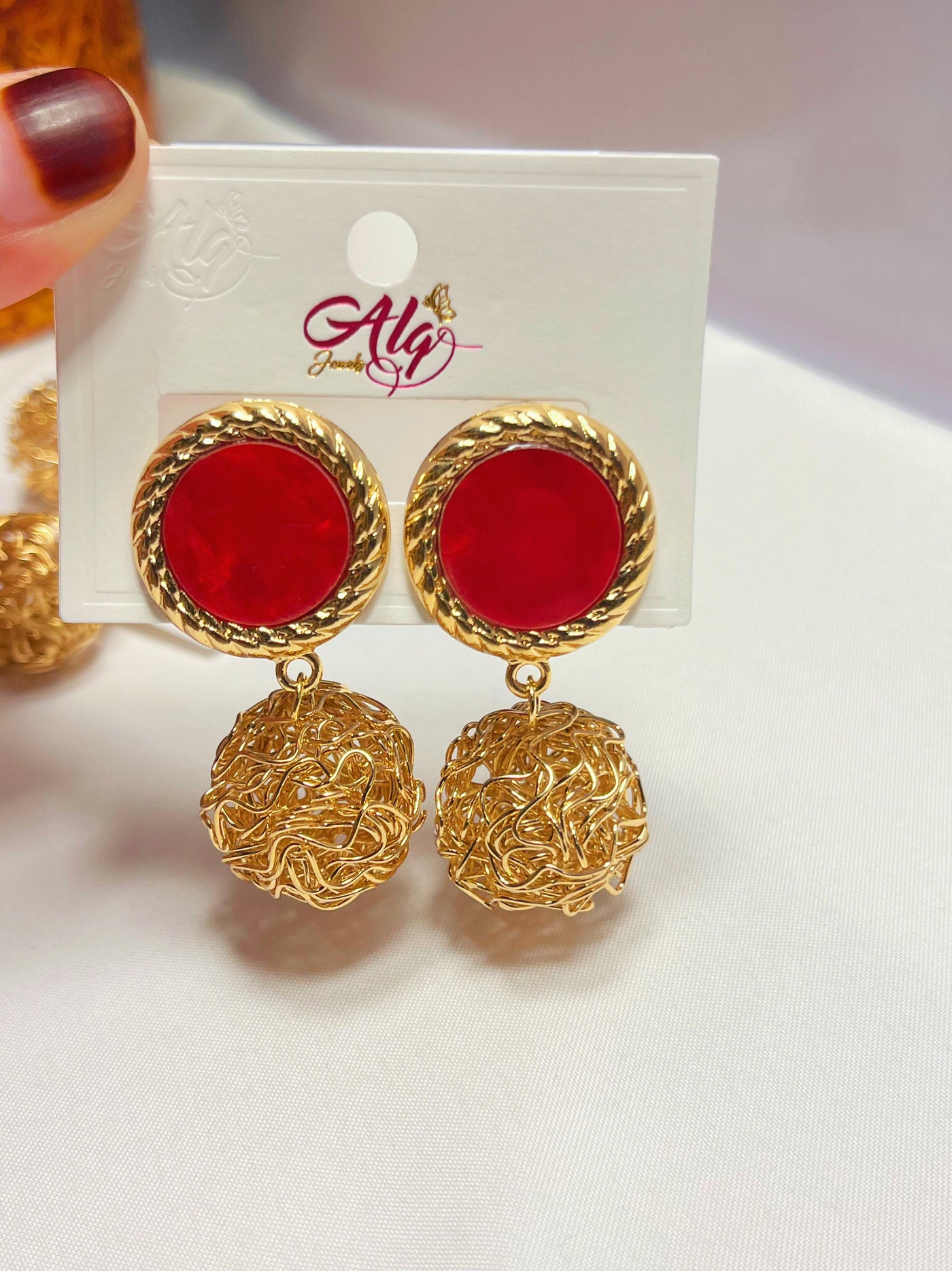 Stylish & Trendy Red Earrings For Beautiful Girls & Womans